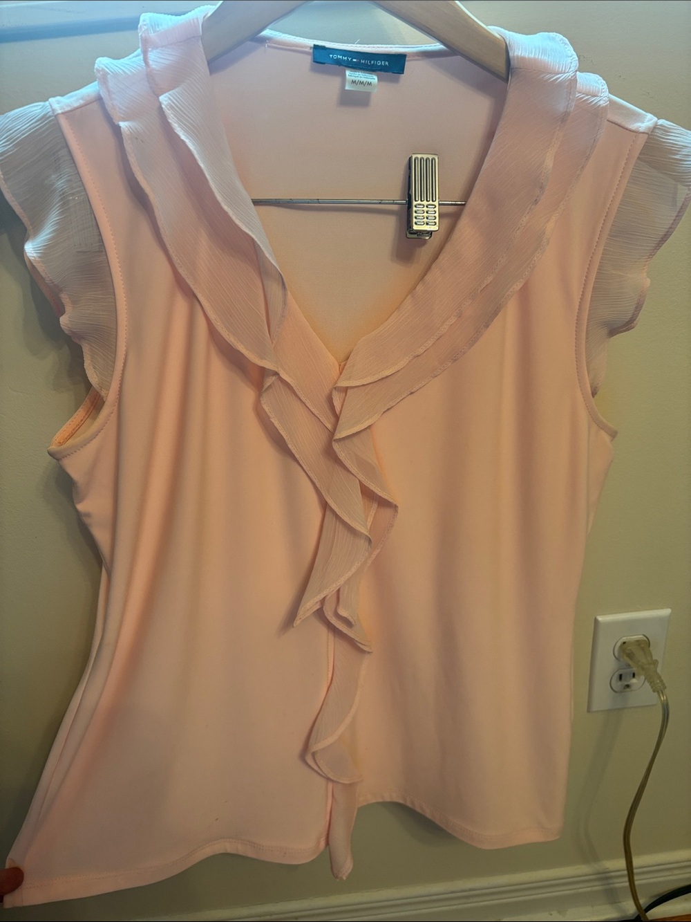 Tommy Hilfiger Light Pink Ruffle V-Neck Sleeveless Top